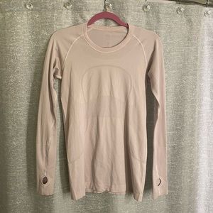 Lulu lemon pink long sleeve size 6